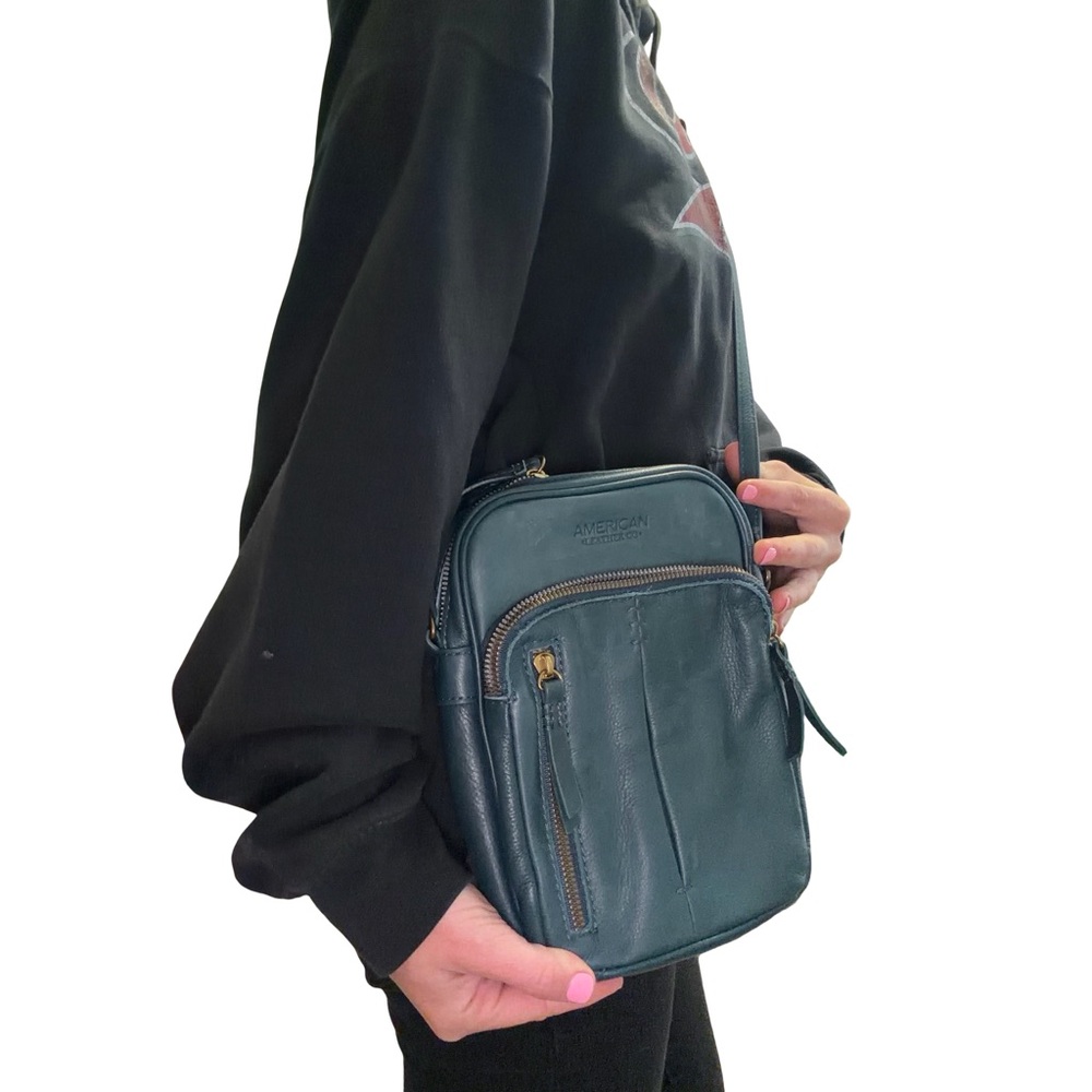 American‎ Leather Co. Teal Crossbody Bag - Picture 10 of 10